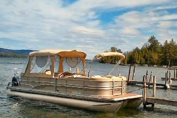 Pontoon Boating on Lake George
